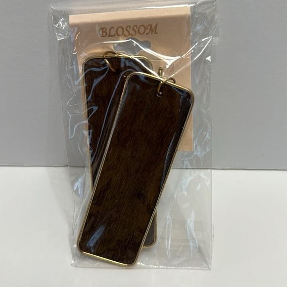 Blossom (Set of 3) Black , Brown, Light Brown Earrings Two All Gold Trim New - Picture 11 of 17